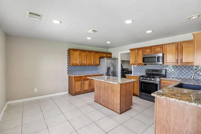 13914 Bonnetbriar Lane, Sugar Land, TX 77498