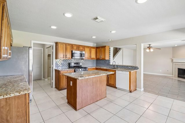 13914 Bonnetbriar Lane, Sugar Land, TX 77498