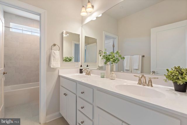 143 WHIRLAWAY DR., Westminster, MD 21157