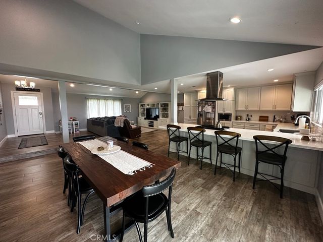 27436 Garza Drive, Saugus, CA 91350