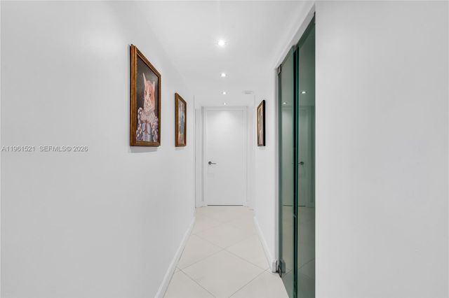 1925 Brickell Ave 606, Miami, FL 33129