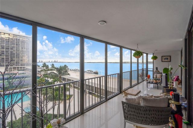 1925 Brickell Ave 606, Miami, FL 33129