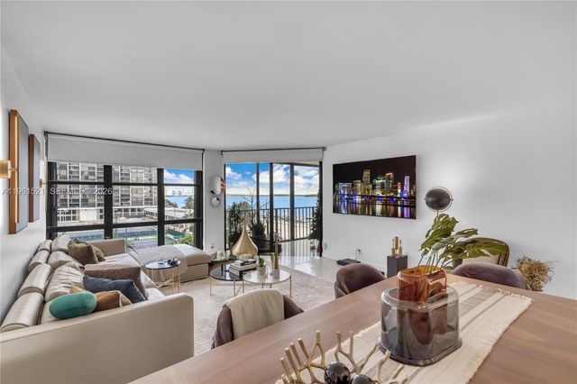 1925 Brickell Ave 606, Miami, FL 33129