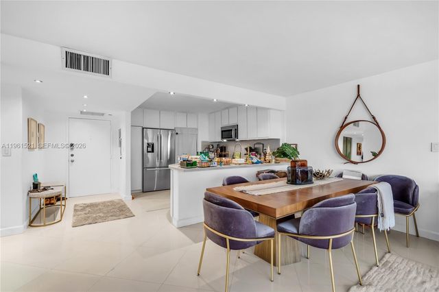 1925 Brickell Ave 606, Miami, FL 33129