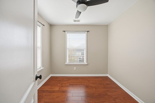 317 Lebeau Drive, Nicholasville, KY 40356