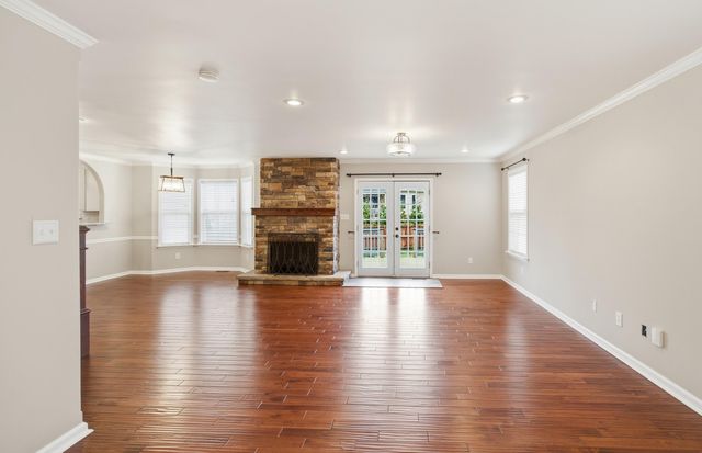 317 Lebeau Drive, Nicholasville, KY 40356