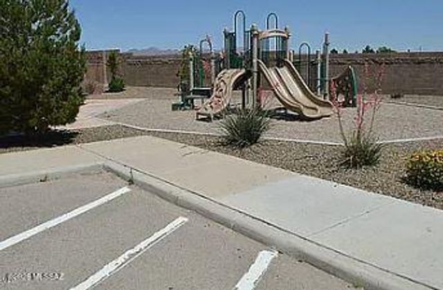 8796 N Norway Spruce Road, Tucson, AZ 85743