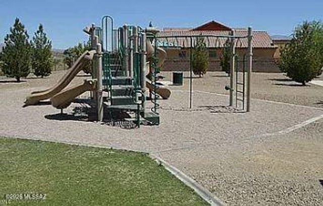 8796 N Norway Spruce Road, Tucson, AZ 85743