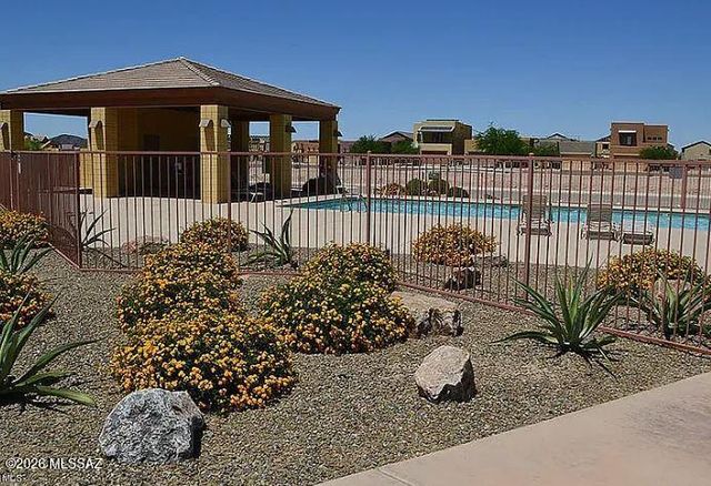 8796 N Norway Spruce Road, Tucson, AZ 85743