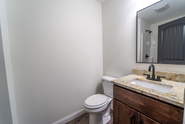 567 Middle Creek Way, Berea, KY 40403