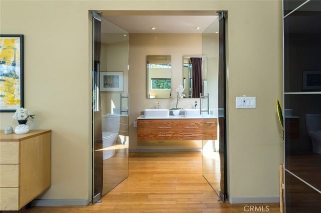 2770 Mira Vista Drive, Glendale, CA 91208