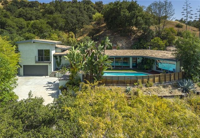 2770 Mira Vista Drive, Glendale, CA 91208
