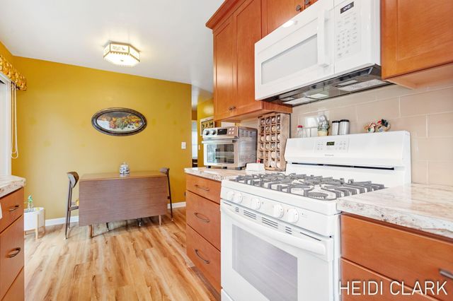 4337 Flamingo Avenue SW, Wyoming, MI 49509