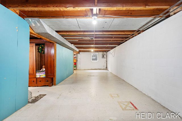 4337 Flamingo Avenue SW, Wyoming, MI 49509