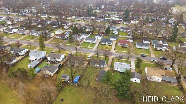 4337 Flamingo Avenue SW, Wyoming, MI 49509