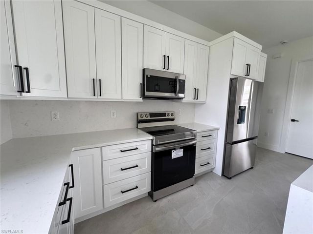 4322 10th ST W, Lehigh Acres, FL 33971