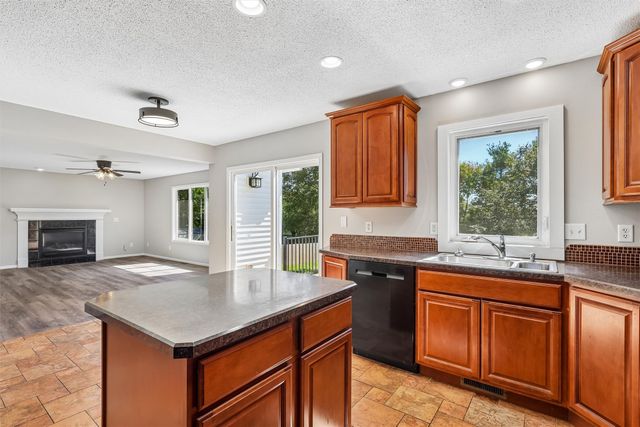5028 Cherrywood Drive, West Des Moines, IA 50265
