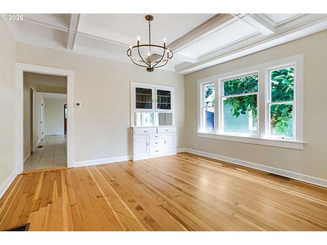 4012 Se 32ND Ave, Portland, OR 97202