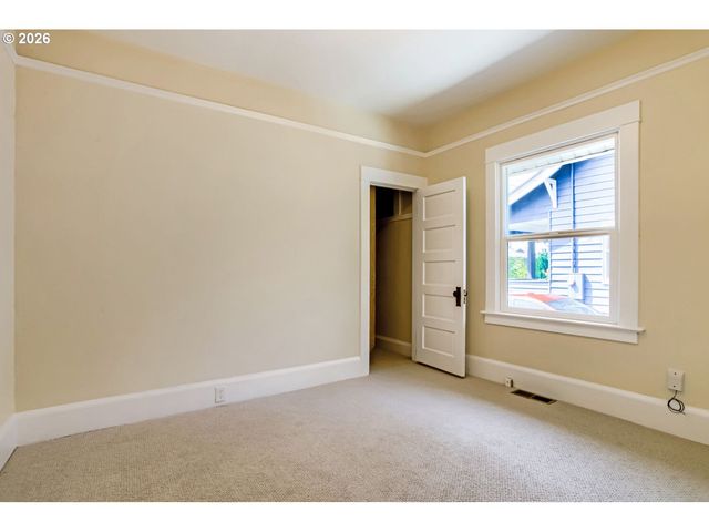 4012 Se 32ND Ave, Portland, OR 97202