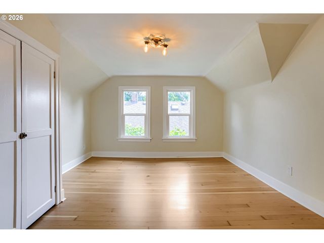 4012 Se 32ND Ave, Portland, OR 97202