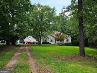 460 Hilo Road, Fayetteville, GA 30215