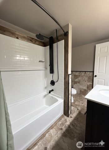 10618 229th Street E, Graham, WA 98338