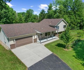 9755 Pontiac Trail, South Lyon, MI 48178