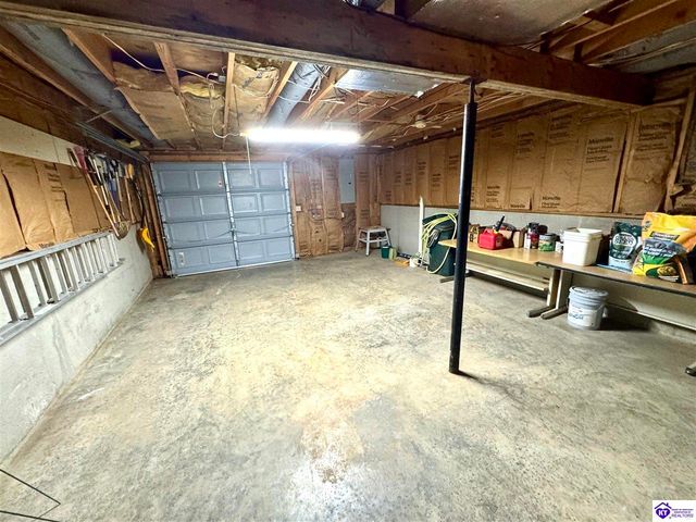 710 Freeman Lake Road, Elizabethtown, KY 42701
