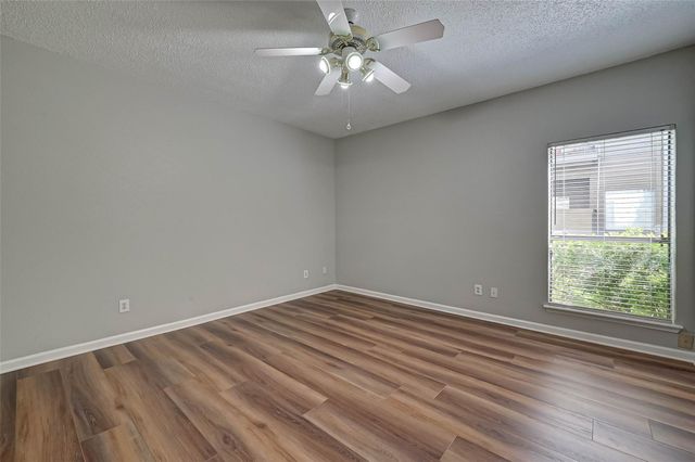 10049 Westpark Drive 135, Houston, TX 77042