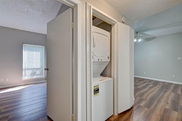 10049 Westpark Drive 135, Houston, TX 77042