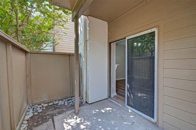 10049 Westpark Drive 135, Houston, TX 77042