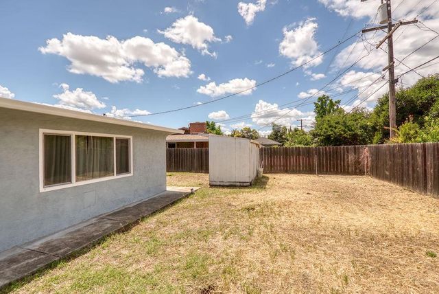 1121 Brookside Rd, Stockton, CA 95207