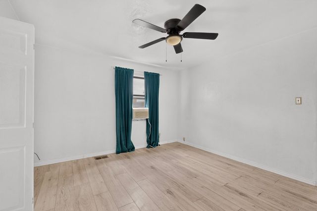 615 Quincy Street NE A & B, Albuquerque, NM 87110