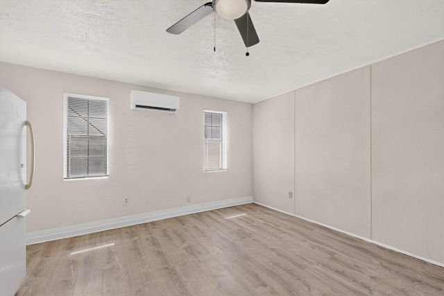 615 Quincy Street NE A & B, Albuquerque, NM 87110