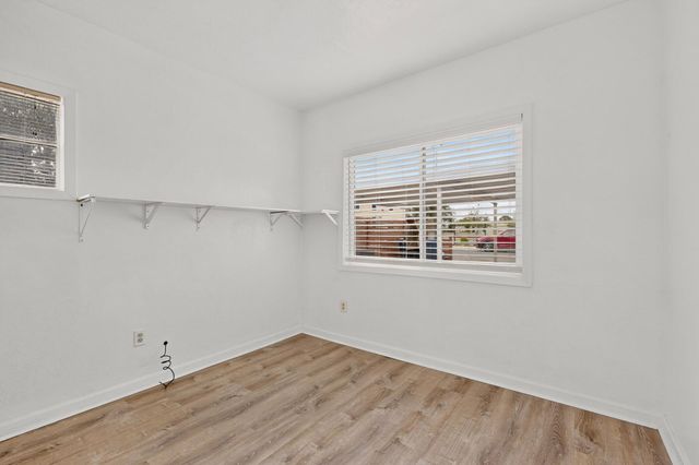 615 Quincy Street NE A & B, Albuquerque, NM 87110