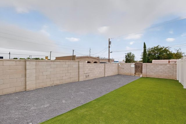 615 Quincy Street NE A & B, Albuquerque, NM 87110