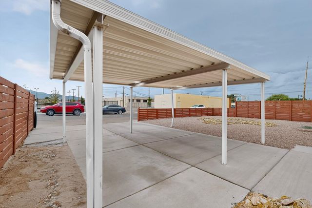 615 Quincy Street NE A & B, Albuquerque, NM 87110