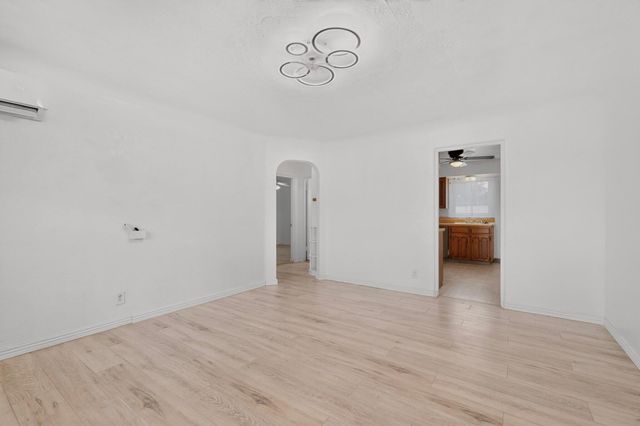 615 Quincy Street NE A & B, Albuquerque, NM 87110