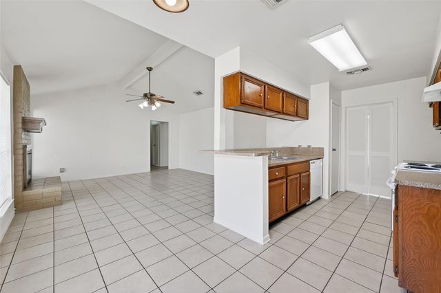 2709 Lee Circle, Rosenberg, TX 77471