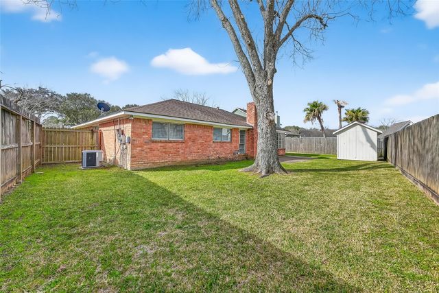 2709 Lee Circle, Rosenberg, TX 77471