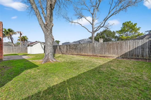 2709 Lee Circle, Rosenberg, TX 77471