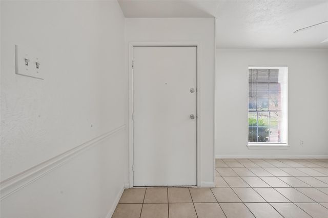 2709 Lee Circle, Rosenberg, TX 77471