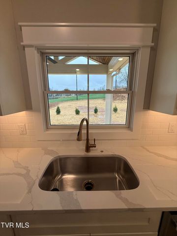 304 Monroe Drive, Bristol, TN 37620