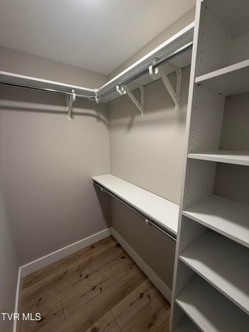 304 Monroe Drive, Bristol, TN 37620