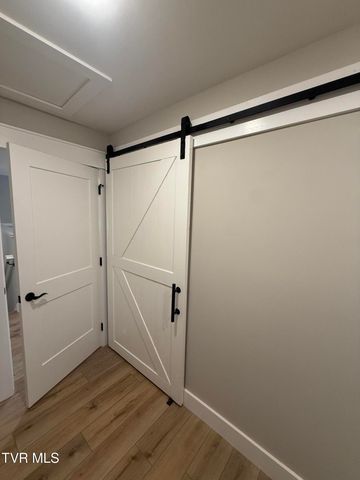 304 Monroe Drive, Bristol, TN 37620