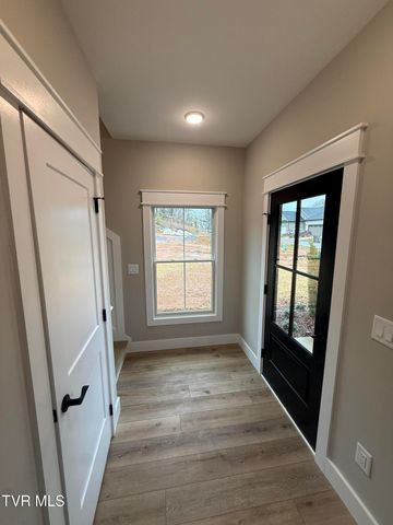 304 Monroe Drive, Bristol, TN 37620