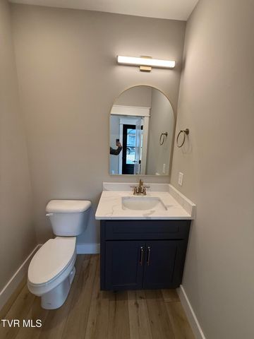 304 Monroe Drive, Bristol, TN 37620