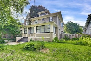 878 S Wildwood Avenue, Kankakee, IL 60901