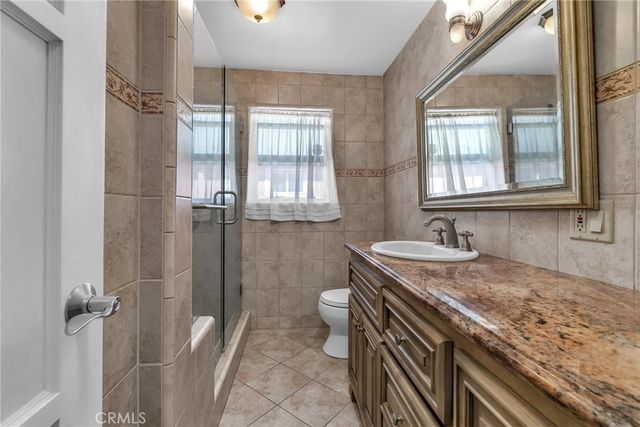 4129 W 134th Front, Hawthorne, CA 90250