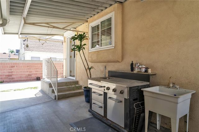 4129 W 134th Front, Hawthorne, CA 90250